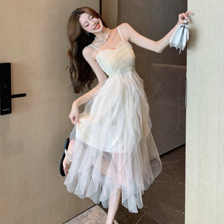 【YIFENZI衣分子🌷】實拍 小白裙 輕婚紗仙女網紗 日常禮服 小個子性感抹胸 吊帶連衣裙 時尚收腰連身裙 氣質洋裝