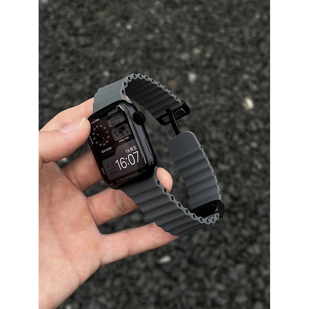 海洋磁吸錶帶 適用於 Apple Watch S9/8/Ultra 2/7/6/se2/4 蘋果智能手錶配件 女生錶帶