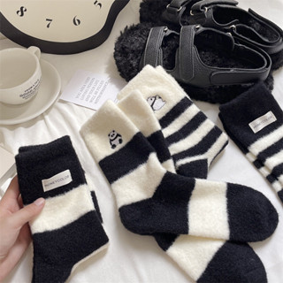 柳惠珠襪子 秋冬澳絨熊貓刺繡黑白條紋中筒襪黑白布標加厚保暖月子襪睡眠襪