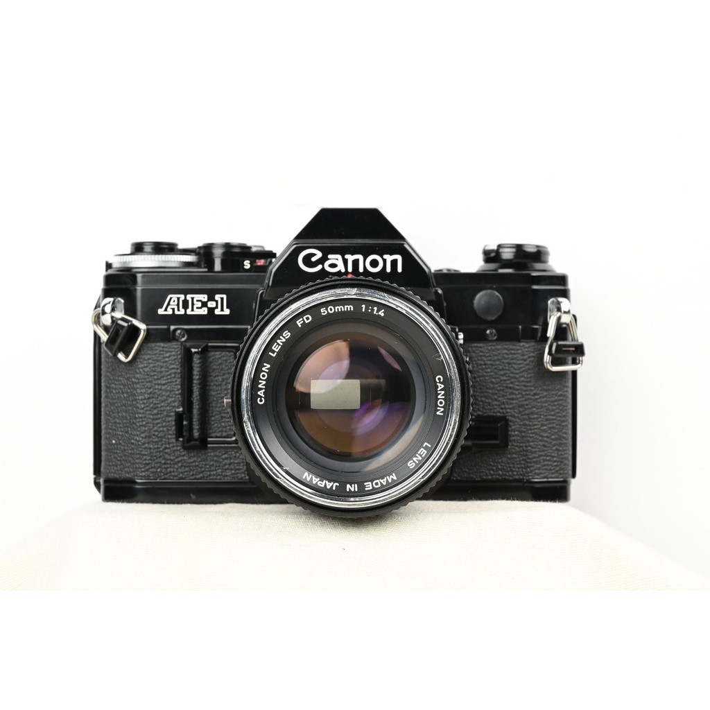 Canon AE-1（黑）#1275897 +Canon Lens FD 50mm 1:1.4 #191122