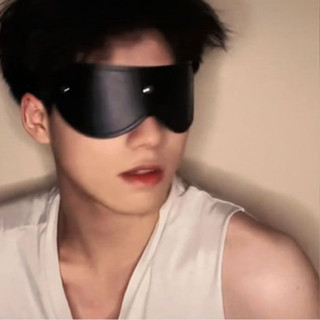 M004 眼罩男用黑色睡眠遮光睡覺貼眼體育生皮革面具