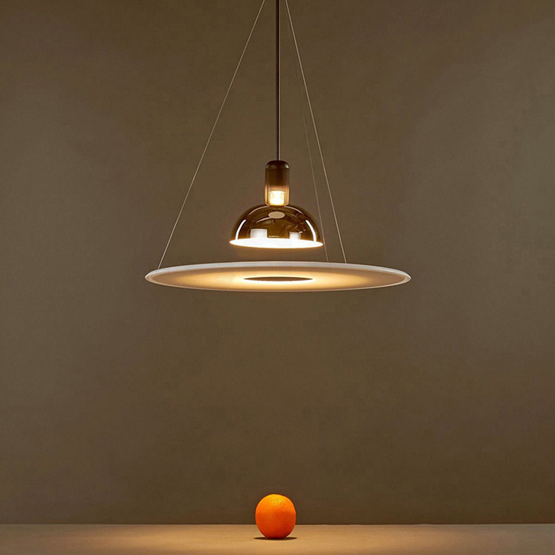 【現貨】北歐現代簡約臥室樣板間燈具義大利設計師創意餐廳吧檯飛碟吊燈