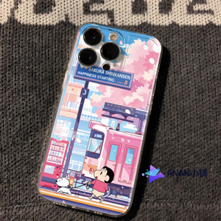 電車櫻花遛狗蠟筆小新適用蘋果16PRO手機殼iPhone15/14情侶13mini透明11全包7p卡通xsmax防摔軟殼