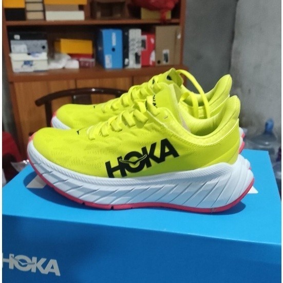 新款運動鞋新款熱銷 HOKA ONE Carbon X2 減震跑鞋黃色