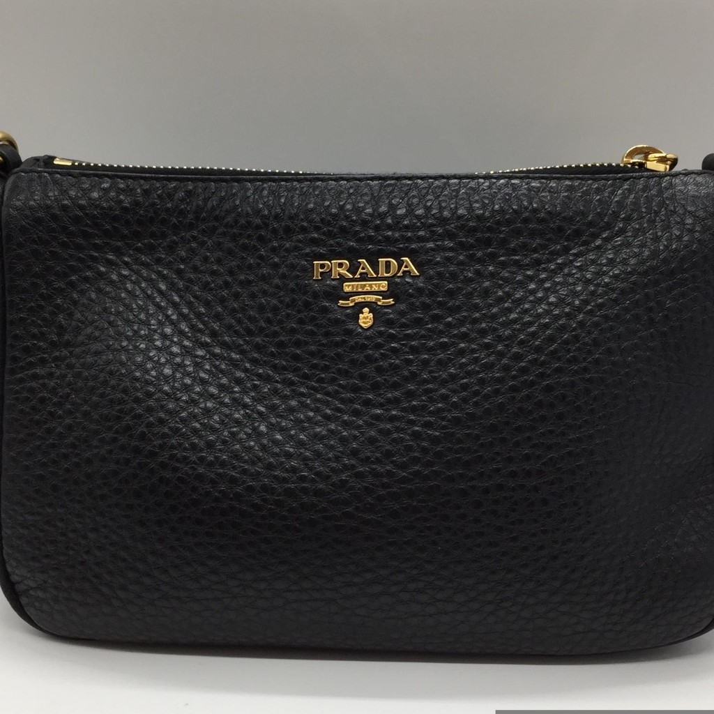 【環球板橋車站店】PRADA/長夾錢包//