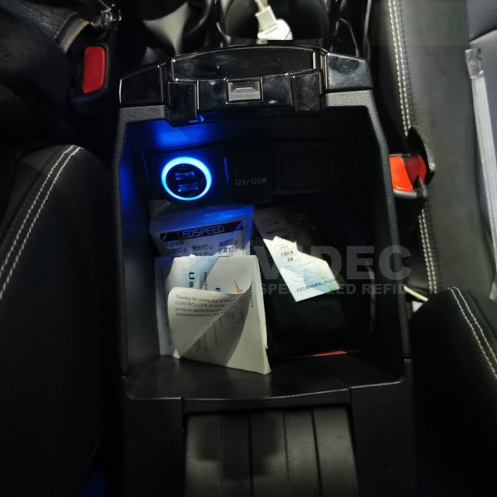 威德汽車 TOYOTA 2019 ALTIS 12代 原廠 置物盒 USB 增設 充電 含 LED 燈 圓形