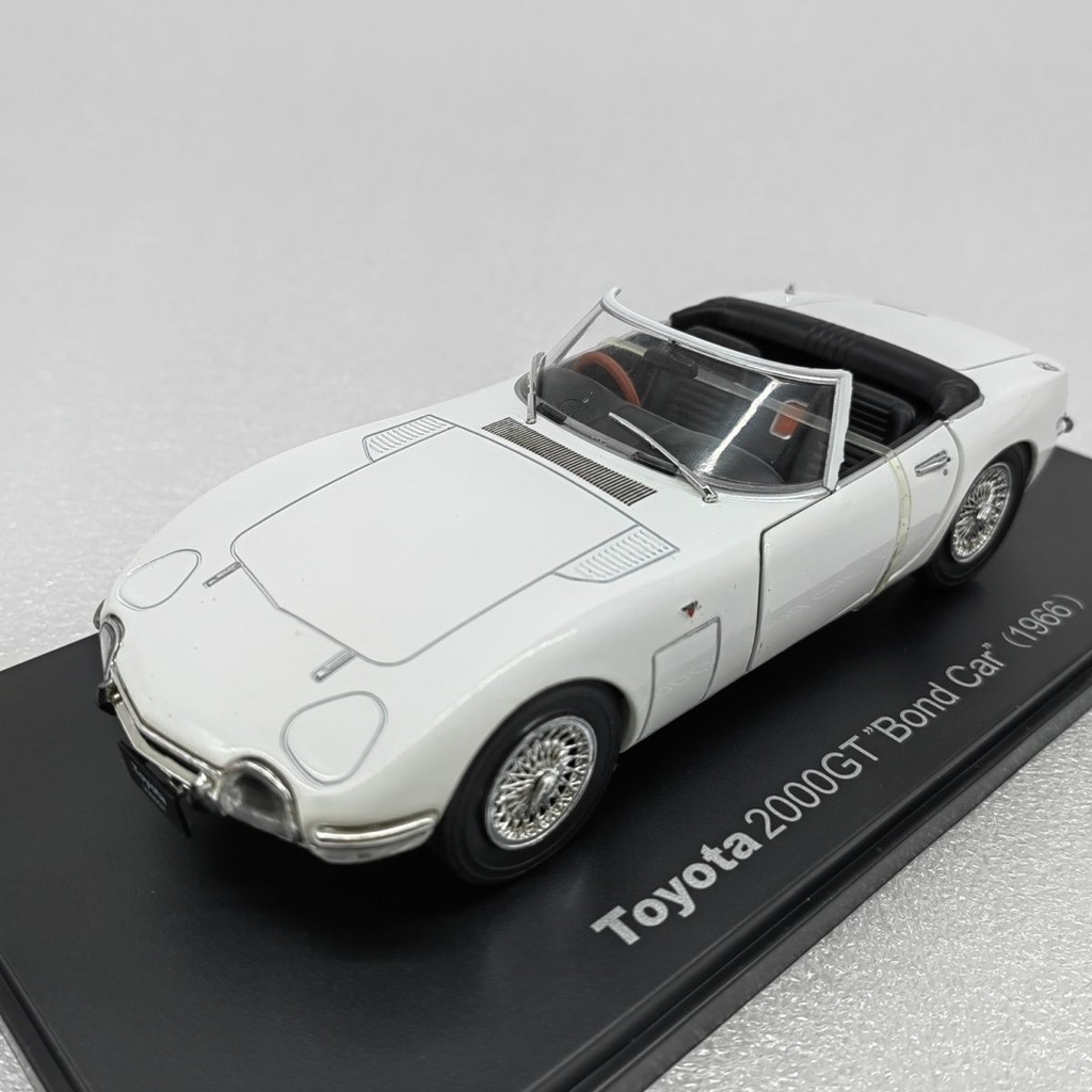 國產名車 1/24 豐田 2000GT Bont Car 1966 合金車模型