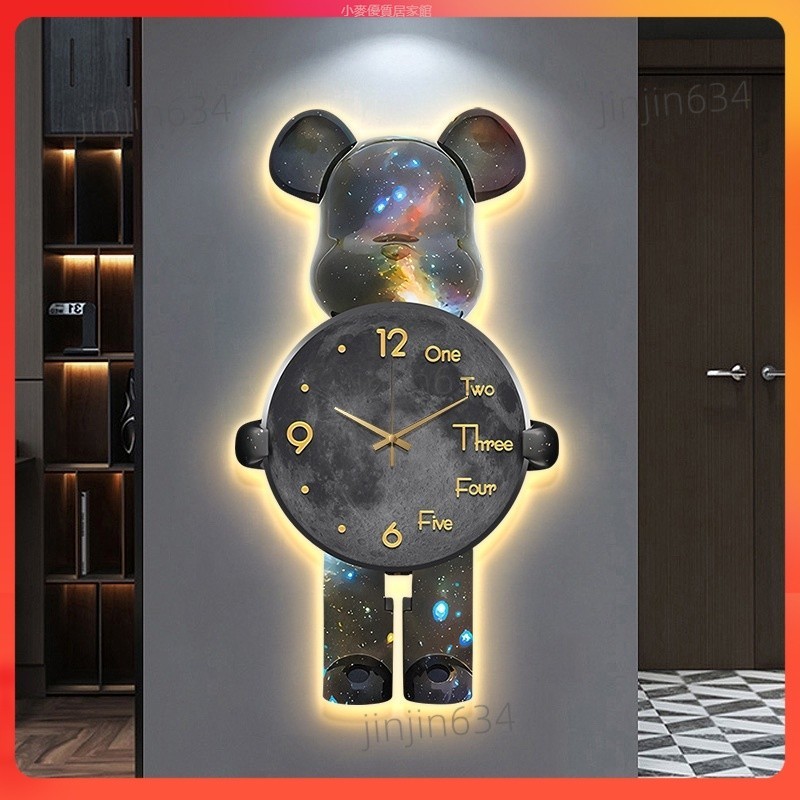 ⭐2023新款暴力熊時鐘掛鐘客廳網紅現代簡約大氣高級感創意時鐘壁燈422