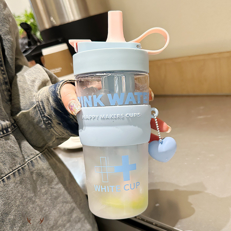 【Co-Life】現貨-800ml新款高顏值夏天大容量運動水瓶 茶水分離吸管泡茶塑膠水杯