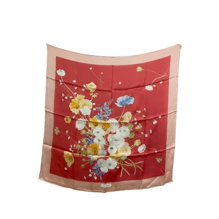 Salvatore Ferragamo絲巾 圍巾花卉圖案 絲綢日本直送 二手