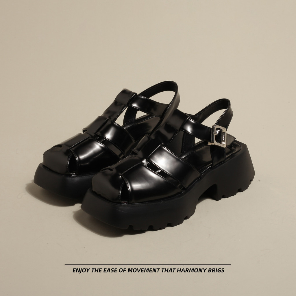 黑色粗跟包頭涼鞋女2024新款夏季鏤空真皮厚底編織羅馬包頭涼鞋