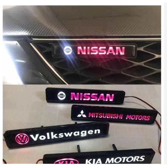 用日產Nissan天籟樓蘭軒逸汽車中網發光車標燈改裝裝飾標LED配件