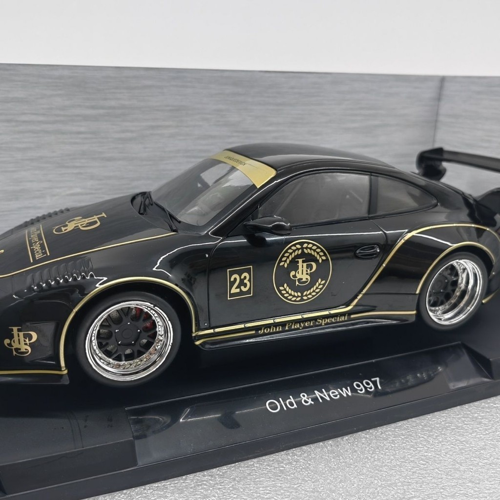 MCG 1/18 保時捷 OLD&amp;NEW 997 RWB 不開門窗