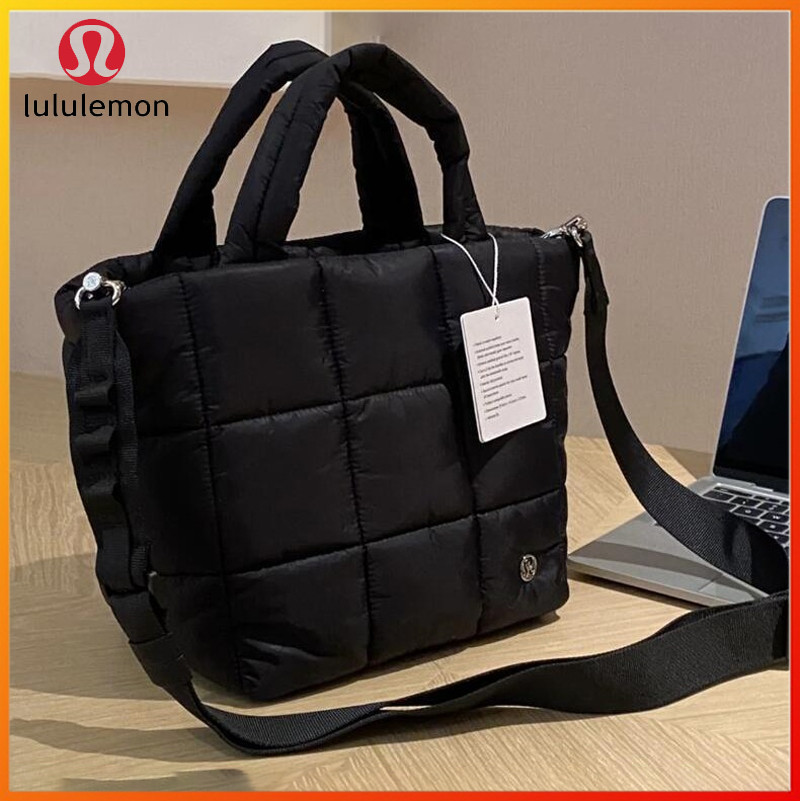 Lululemon 女士秋冬絎縫網格斜挎包,柔軟蓬鬆單肩和斜挎錢包,5L 容量。