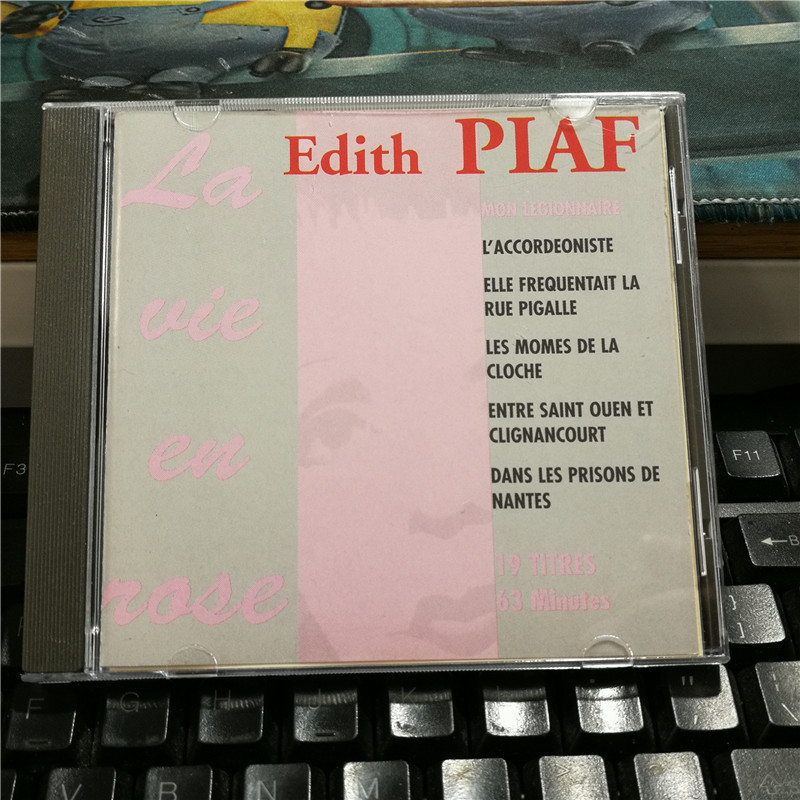 G2130:edith Piaf LA VIE EN ROSE / Chanson / 原裝正品!