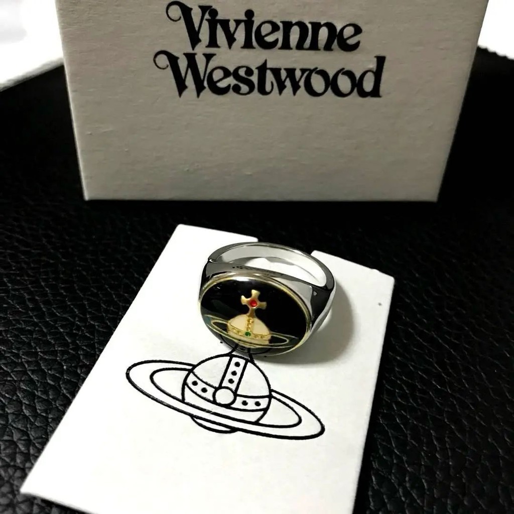 近全新 Vivienne Westwood 薇薇安 威斯特伍德 戒指 鈕扣 漆皮 日本直送 二手