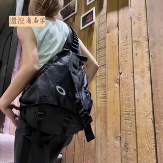 休閒斜揹包 日系斜揹包 男學生挎包 運動 郵差包 大容量 男女斜揹包 機車包 皮包 工裝包刺繡輕便騎行包重工古著弓箭包單