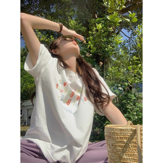 多巴胺穿搭！ 純棉短袖女 彩色字母印花 韓版設計感寬鬆休閒減齡圓領上衣 日系軟妹甜美風服飾 美式ins大尺碼通勤衫