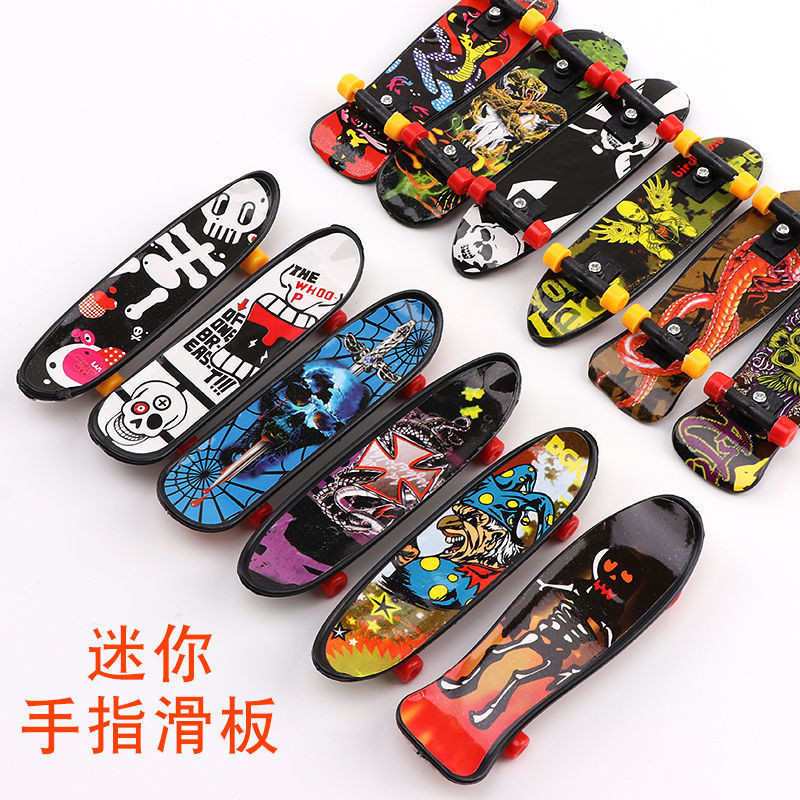 🔥台灣熱賣🔥抖音手指滑板 迷你桌面益智兒童玩具 創意指尖運動 小玩具 迷你小滑板