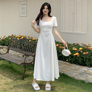 M-4XL 法式溫柔甜美風方領連身裙 大尺碼洋裝 A字長裙 收腰顯瘦連身裙 白色洋裝 晚宴禮服 海邊度假洋裝 約會洋裝