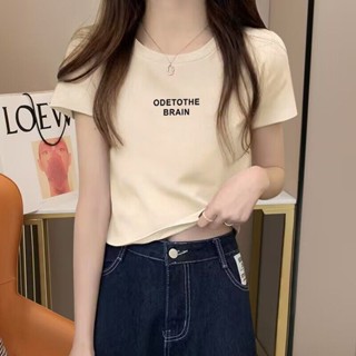 《現貨下單》【店鋪熱銷】正肩小個子獨特別緻緊身短版短袖t恤女洋氣卡腰上衣2024夏季新款