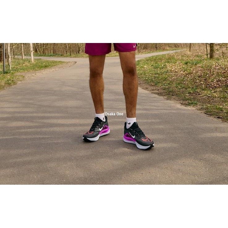 【現貨】！NIKE ZOOM FLY 4 黑紫 碳板 緩震 男子跑步鞋 CT2392-004
