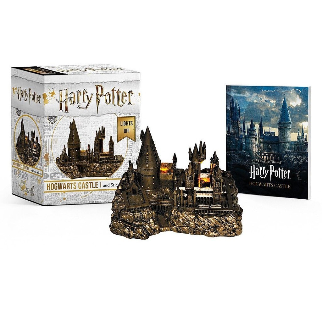 Harry Potter Hogwarts Castle and Sticker: Light UP! (Miniature Edition)(盒裝)/Running Press【三民網路書店】