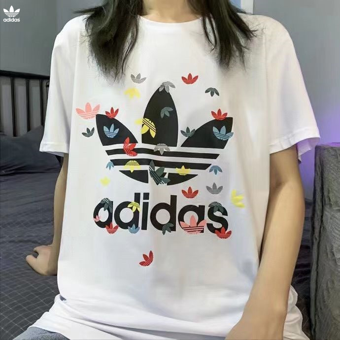 Adidas 愛迪達T恤 女生三葉草大logo印花短T 情侶休閑百搭圓領短袖 夏季寬鬆透氣上衣