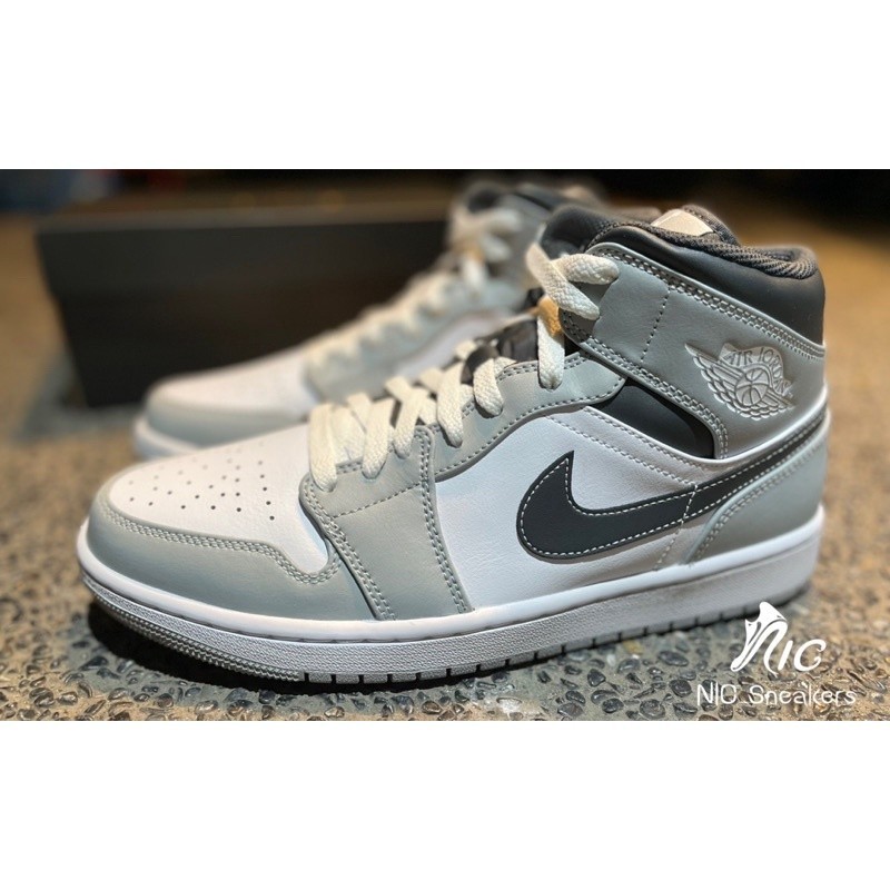 高品質 Sneakers Nike Air Jordan 1 Mid Light Smoke Grey 灰白黑