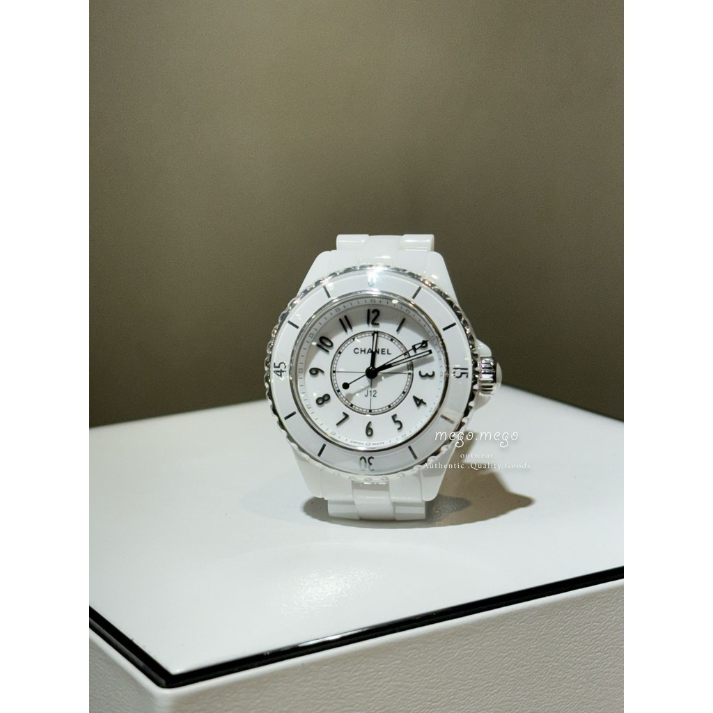 CHANEL J12 陶瓷石英腕錶 白