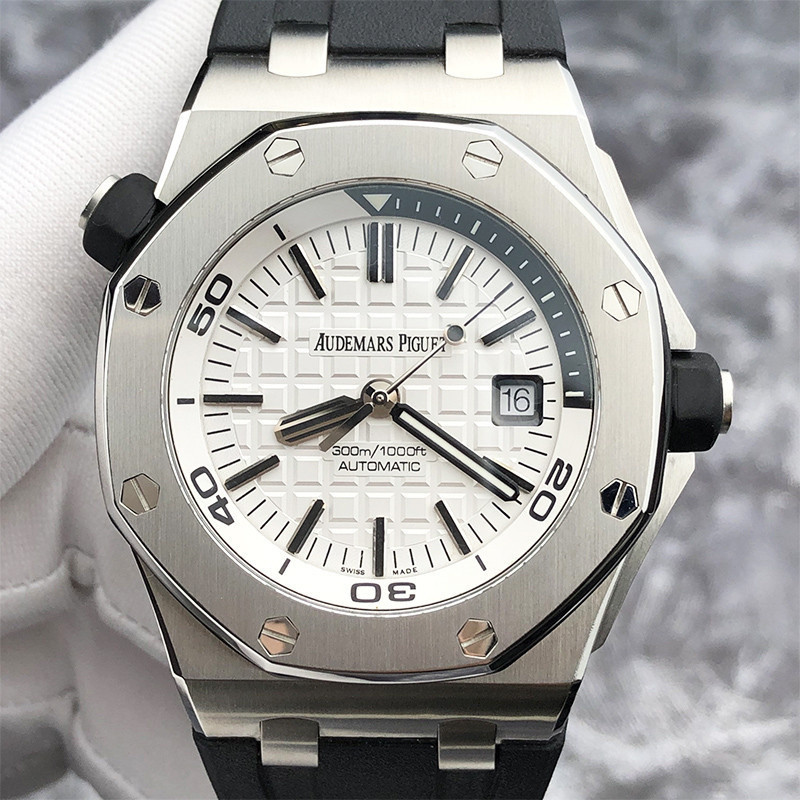Apwatch⌚️ Swiss Watch皇家橡樹離岸15710ST精鋼白麵潛水機械錶男42mm手錶