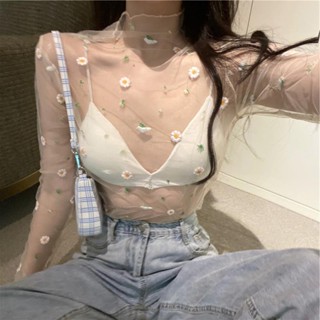 ✅ 【2025爆款】春夏新款溫柔刺繡花朵透明網紗港風打底蕾絲衫心機內搭上衣
