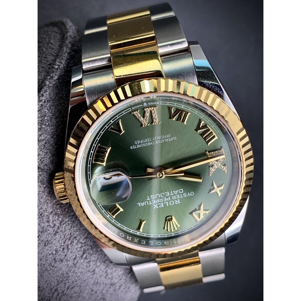 126233間黃金綠蘿手錶