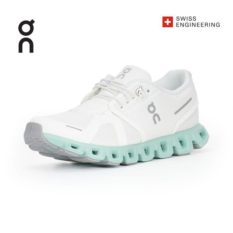 On cloud 5跑步鞋輕便透氣舒適