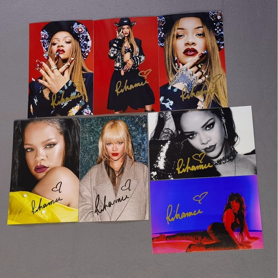 2024年上海Rihanna蕾哈娜親筆簽名6寸照片