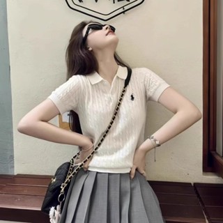 【LILI精選】夏季正肩Polo領短袖T恤女裝2025新款爆款配半身裙的白色翻領上衣
