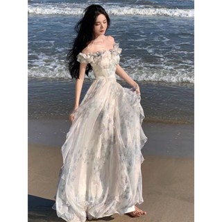 【桃喜Rich現貨】海邊度假吊帶洋裝 法式荷葉邊沙灘連衣裙 飄逸仙女氛圍感長禮裙 露肩性感派對洋裝 一字肩長洋