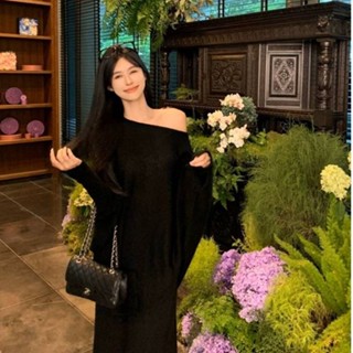 【HOT 本舖】 不規則蝙蝠袖毛衣女韓系氛圍感穿搭寬鬆慵懶風針織衫
