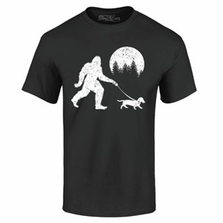 Bigfoot Walking Wiener 狗 T 恤有趣的 Sasquatch 臘腸襯衫