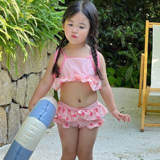 【1-8歲】女童夏季愛心花邊吊帶分體泳衣寶寶時尚甜美海邊度假泳裝套裝 MR404