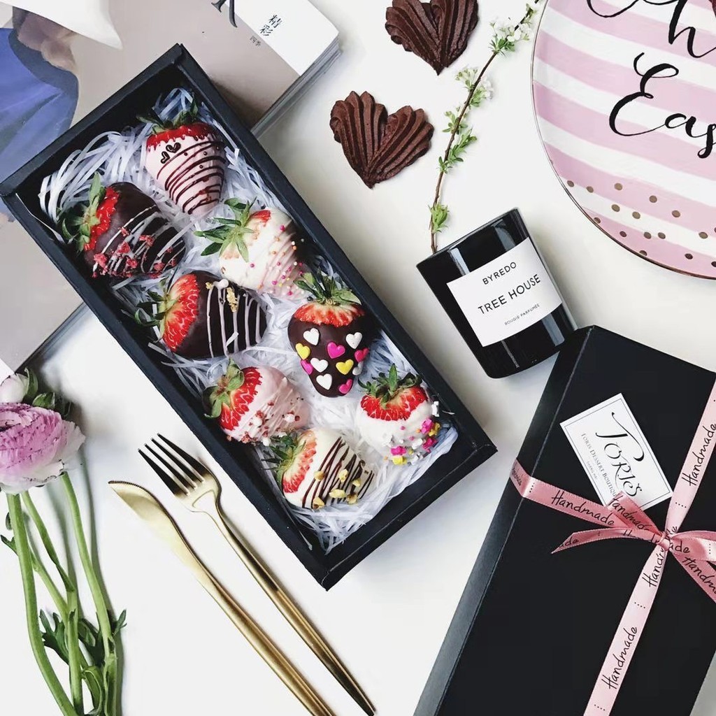 【現貨】【巧克力包裝盒】情人節 松露 草莓巧克力 包裝盒 禮盒 自製零食 甜點 馬卡龍 生巧盒8粒裝