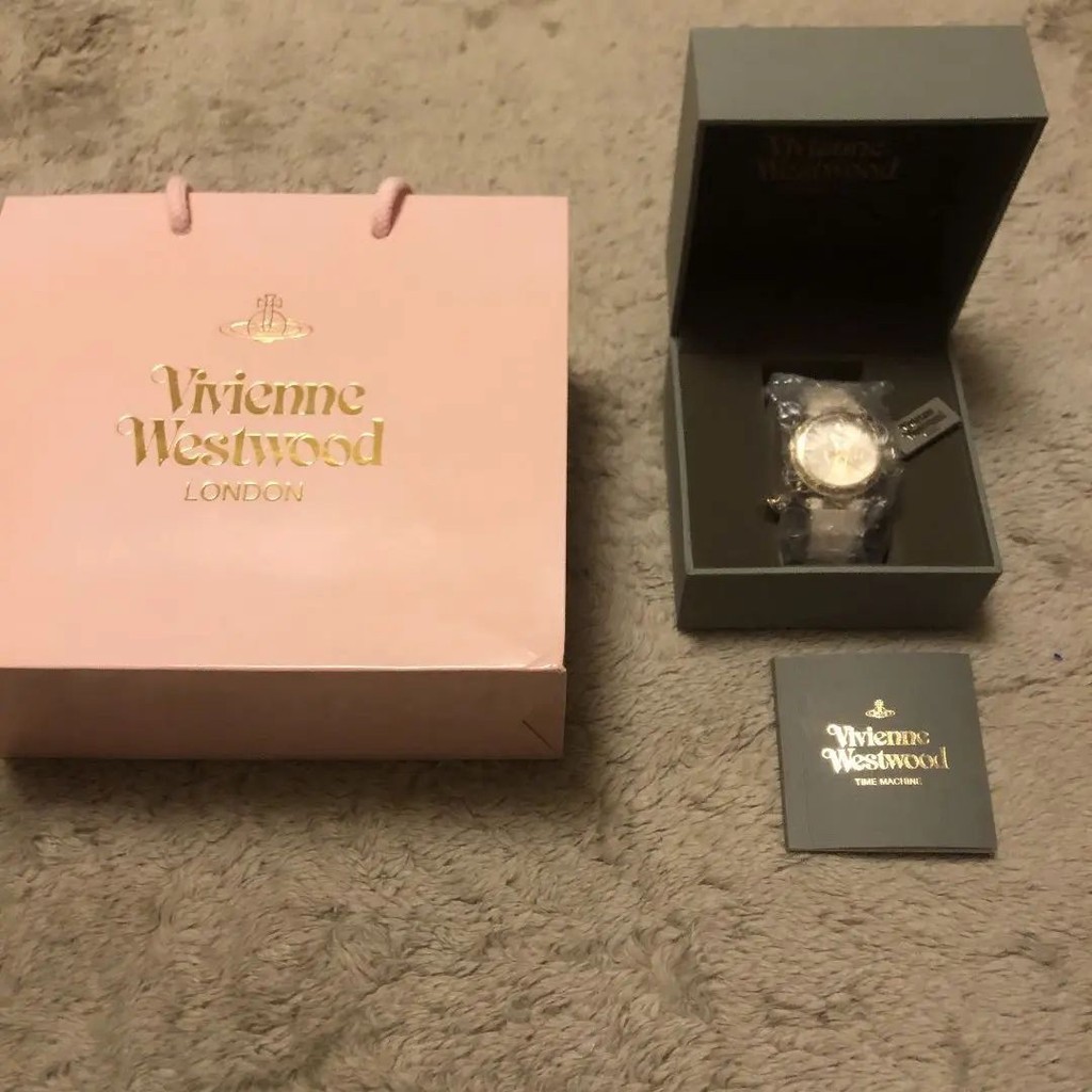 近全新 Vivienne Westwood 薇薇安 威斯特伍德 手錶 mercari 日本直送 二手