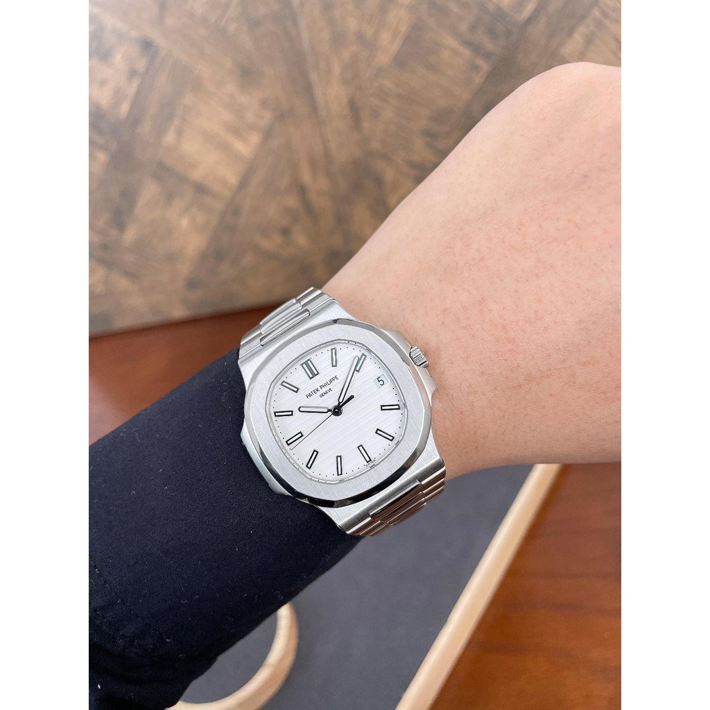 Patek Philippe 百達翡麗鸚鵡螺運動系列精鋼自動機械手錶男表5711/1A-011