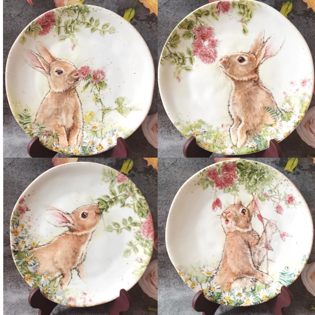 超美陶瓷盤子手繪粉花兔子青花彼得兔8.5寸飯盤背面彩繪裝飾擺件