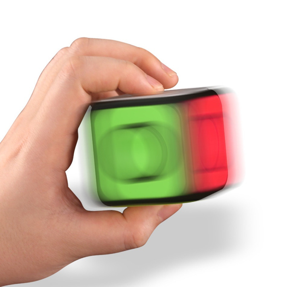 Qiyi Moyu Fangge First-Order fidget spinner cube 是一個速度擁抱的魔方和