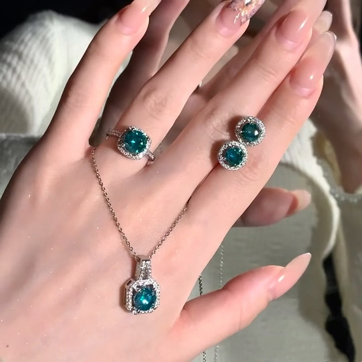 莫吉托綠方糖海藍寶石項鍊女星河璀璨萊茵河綠戒指大克拉鋯石耳環