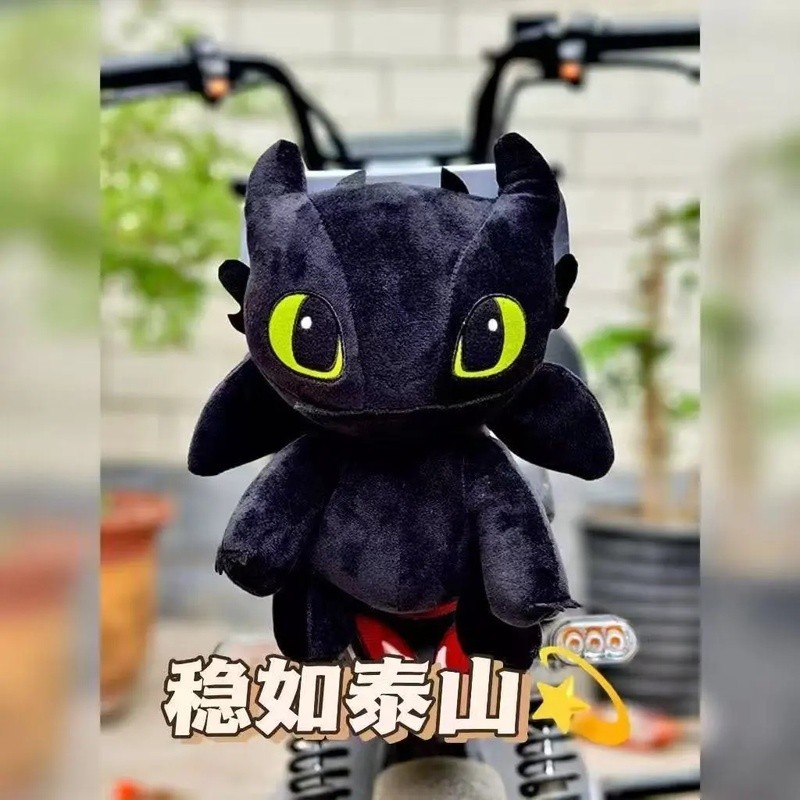 無牙仔九號裝飾品回頭率電瓶電動車吊飾機車玩偶車頂玩偶布娃娃
