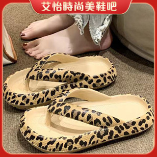 Fashion☆艾怡 【店鋪熱銷】辣妹拖鞋人字拖豹紋ins新款沙灘鞋防滑夏季沙灘EVA拖鞋 女鞋 高跟鞋 勃肯鞋 平底鞋