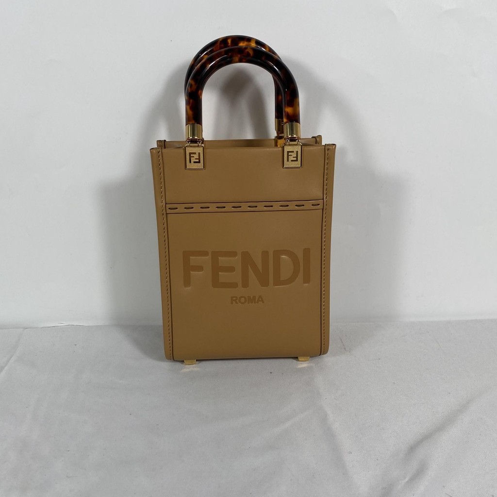 【環球板橋車站店】FENDI/側背包//8BS051