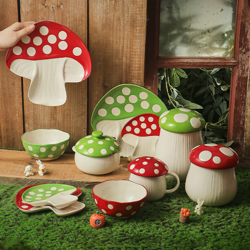 一人食餐具 少女心紅綠蘑菇餐具 釉下彩 可微波高顏值陶瓷杯碗盤 家用 送禮